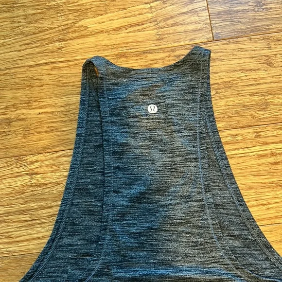 Lululemon athletica tank top - Picture 8 of 8